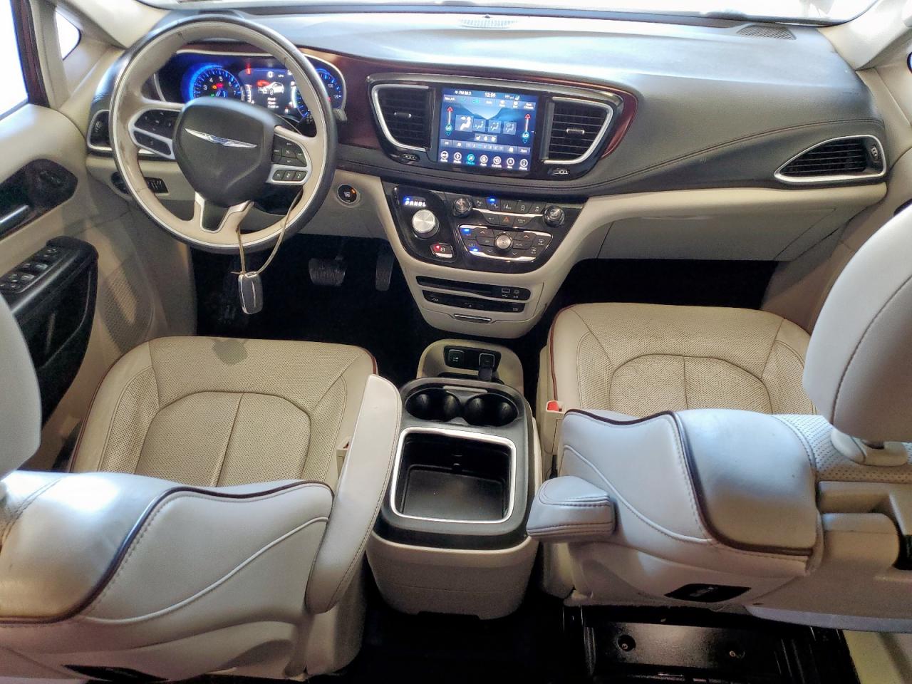 2018 Chrysler Pacifica Limited VIN: 2C4RC1GG3JR100768 Lot: 66502235