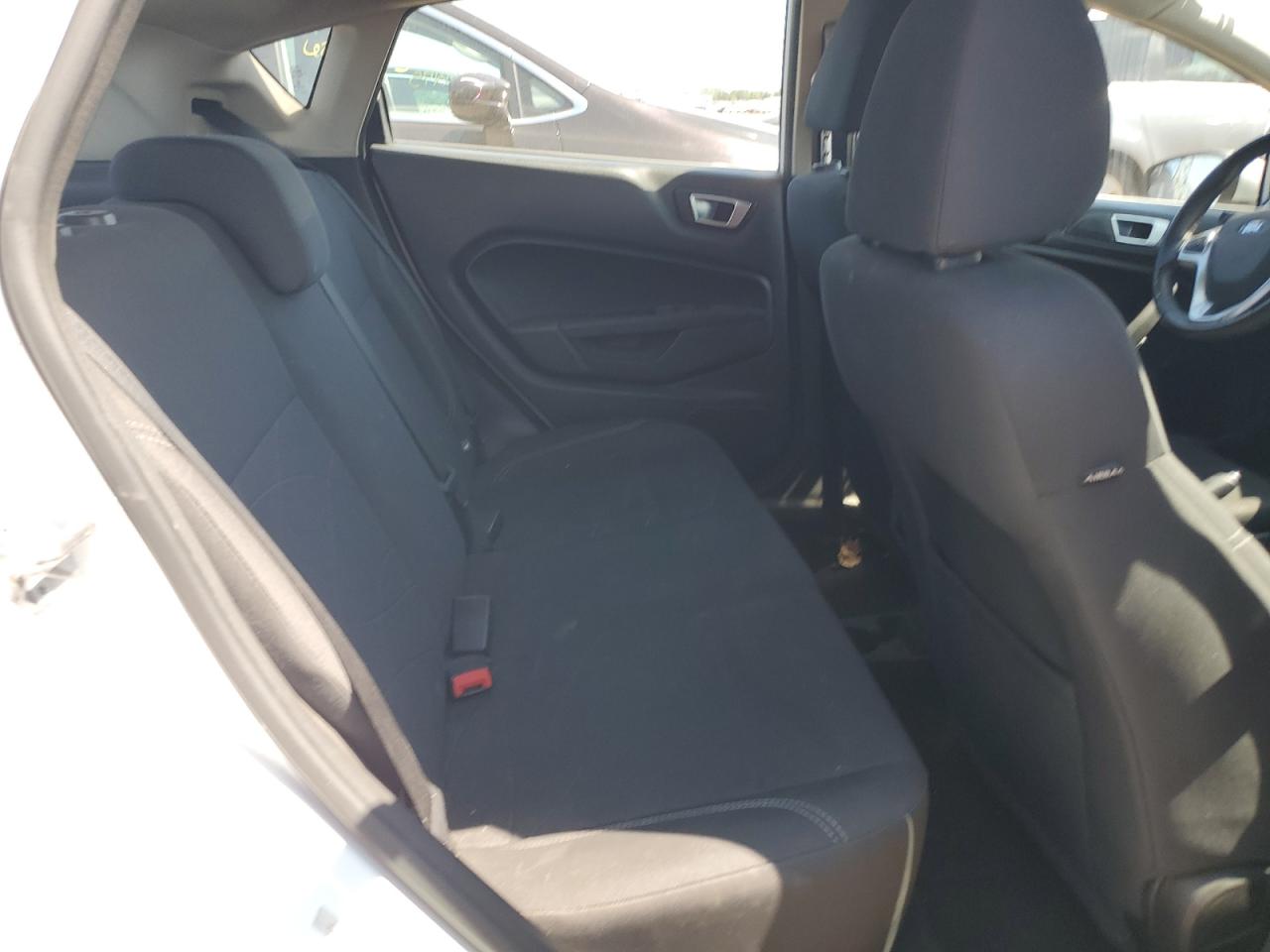 2015 Ford Fiesta Se VIN: 3FADP4EJ7FM207924 Lot: 63106445