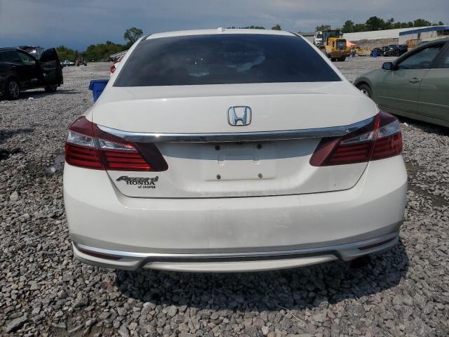 Седаны HONDA ACCORD 2016 Белы