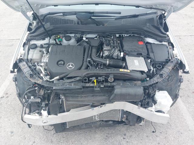 2021 MERCEDES BENZ B 250 AMG