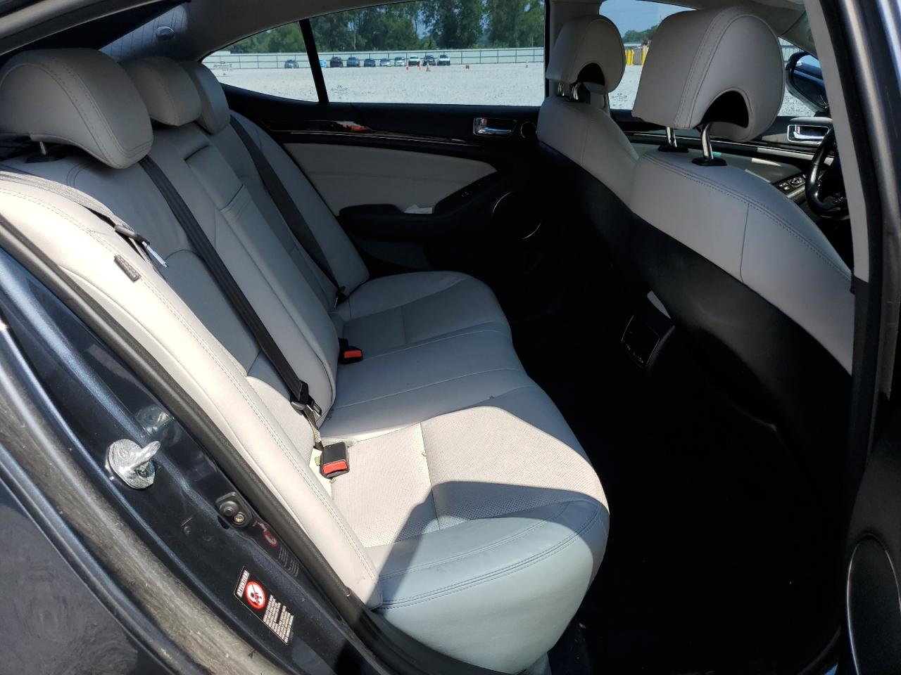 2015 Kia Cadenza Premium VIN: KNALN4D77F5183256 Lot: 64837785
