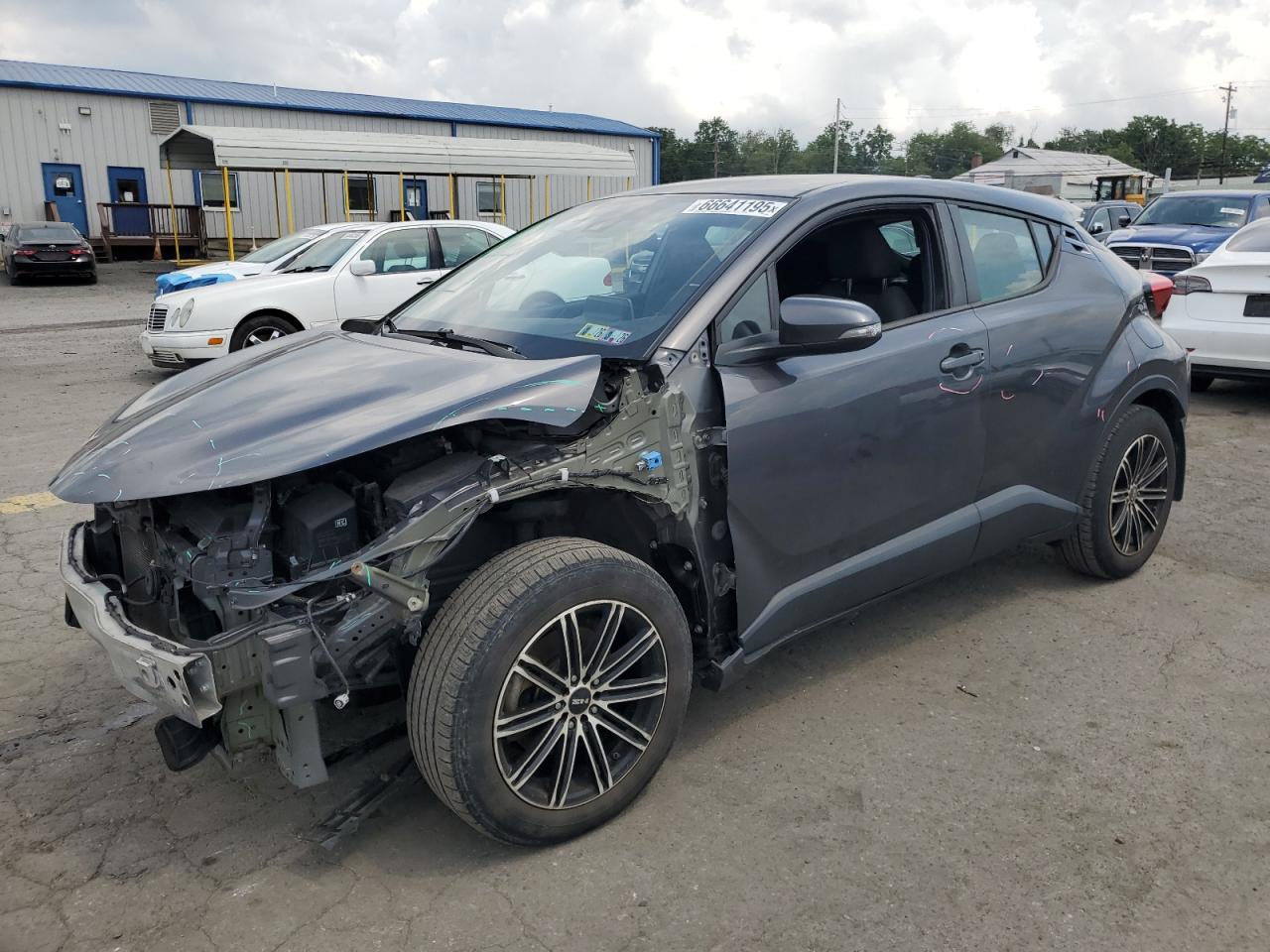 2020 Toyota C-Hr Xle VIN: NMTKHMBX9LR105803 Lot: 66641195