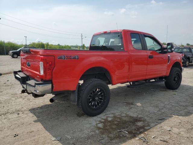  FORD F350 2018 Красный