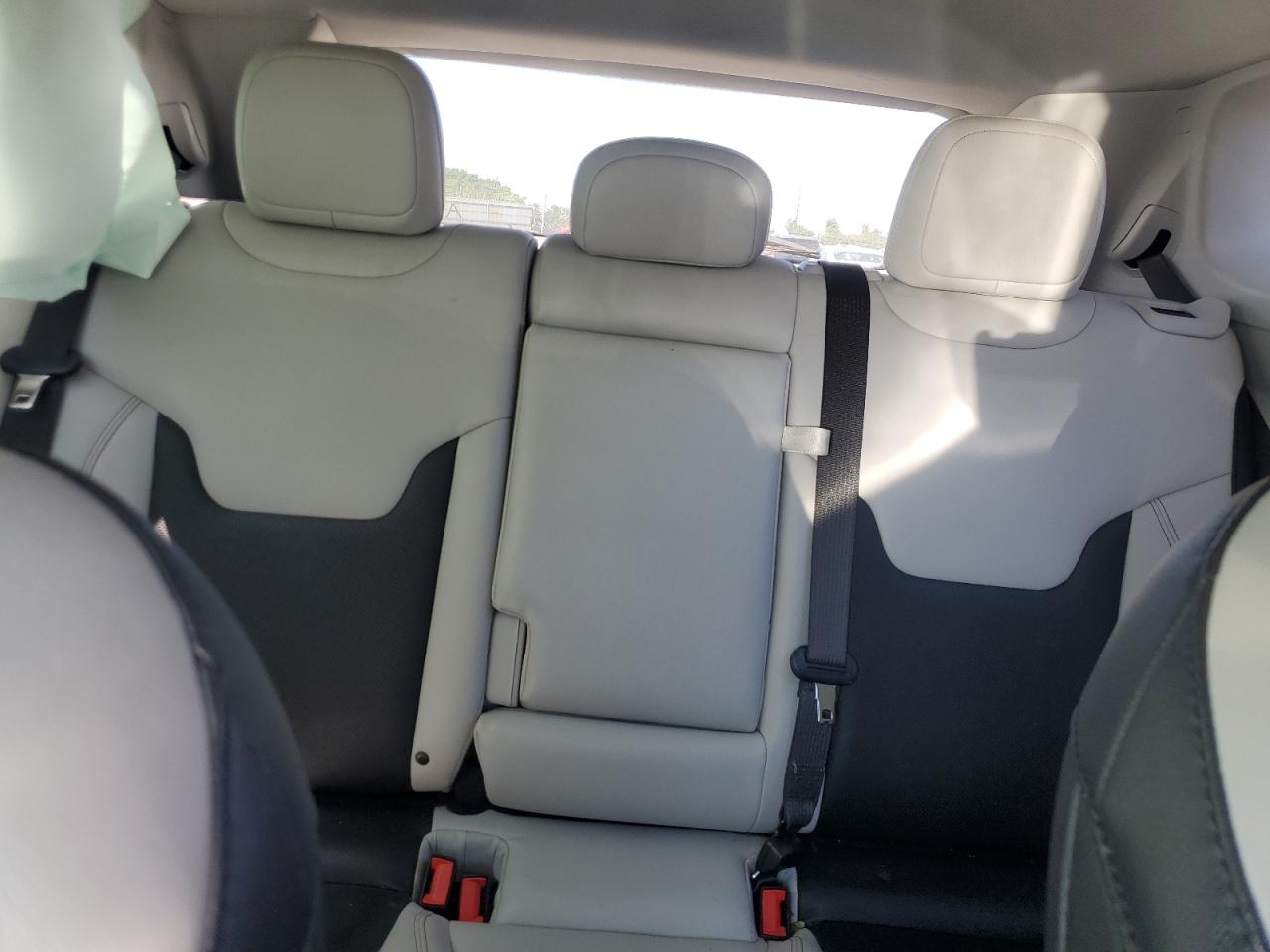 2020 Jeep Compass Limited VIN: 3C4NJDCBXLT163897 Lot: 63123355