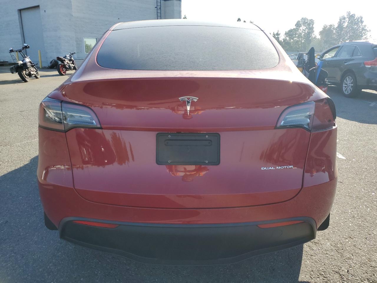 2023 Tesla Model Y VIN: 7SAYGDEEXPF585775 Lot: 66734505