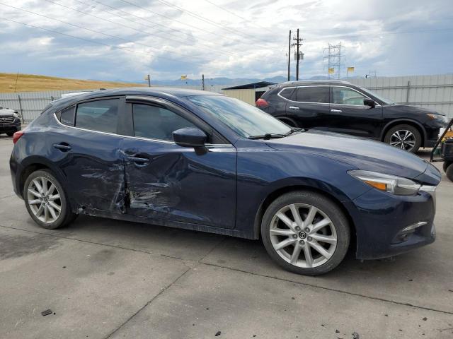  MAZDA 3 2017 Синий