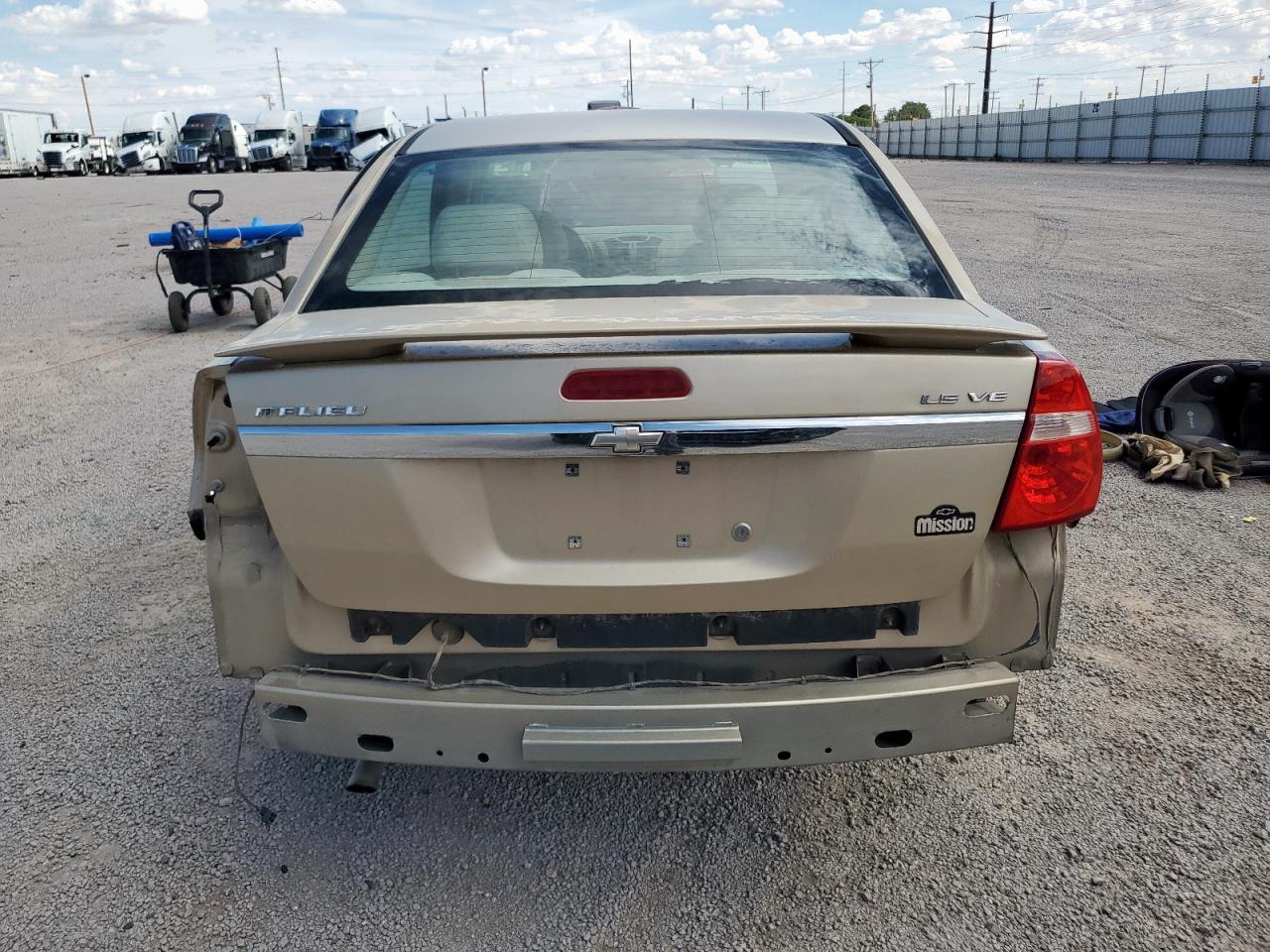 1g1zt52875f305815 1G1ZT52875F305815 2005 Chevrolet Malibu Ls