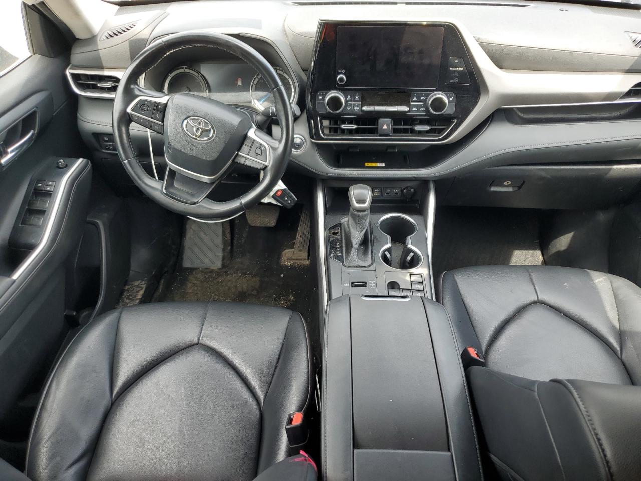2021 Toyota Highlander Platinum VIN: 5TDFZRBH4MS105747 Lot: 61947545