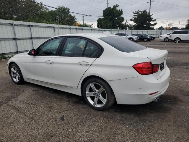 Sedans BMW 3 SERIES 2013 Biały
