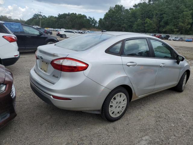 Седаны FORD FIESTA 2014 Серебристый