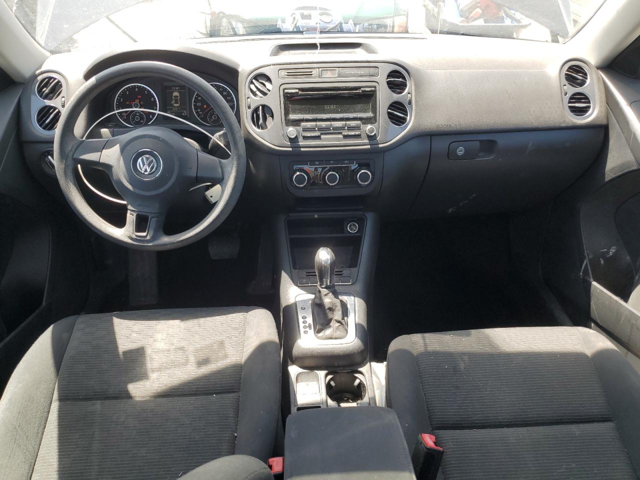 2012 Volkswagen Tiguan S VIN: WVGAV7AX8CW552286 Lot: 63778675