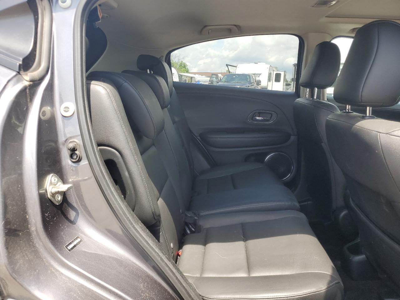 2016 Honda Hr-V Exl VIN: 3CZRU6H77GM758189 Lot: 64881715