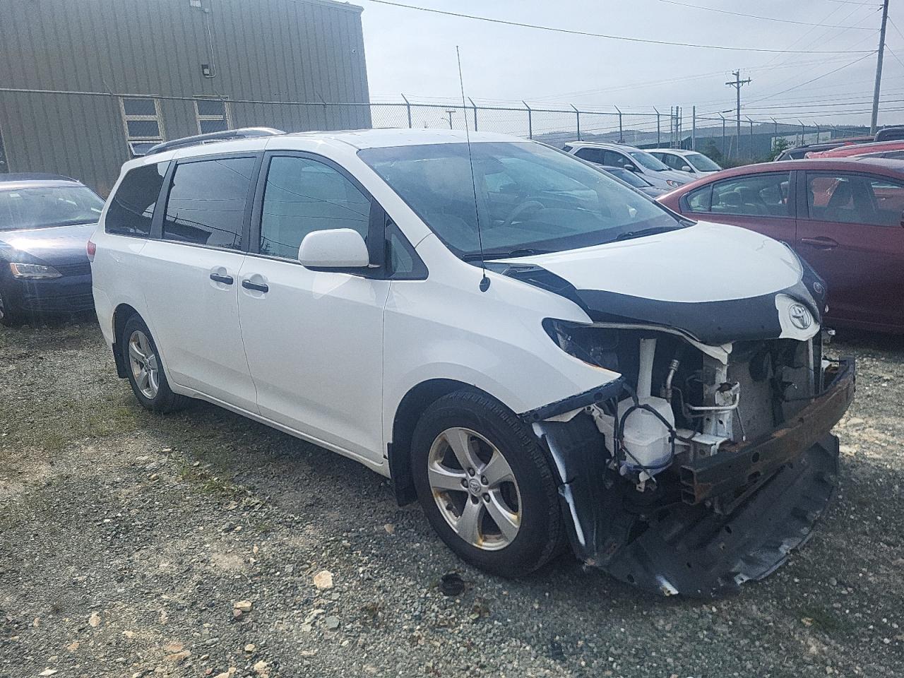 2013 Toyota Sienna VIN: 5TDZK3DC1DS379049 Lot: 65576925