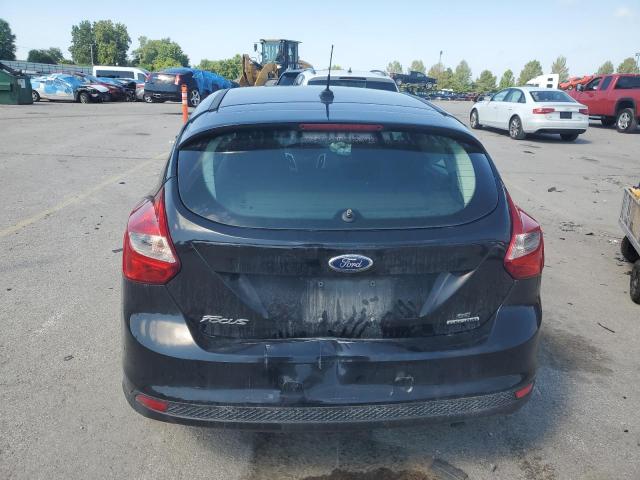 Hatchbacks FORD FOCUS 2013 Black