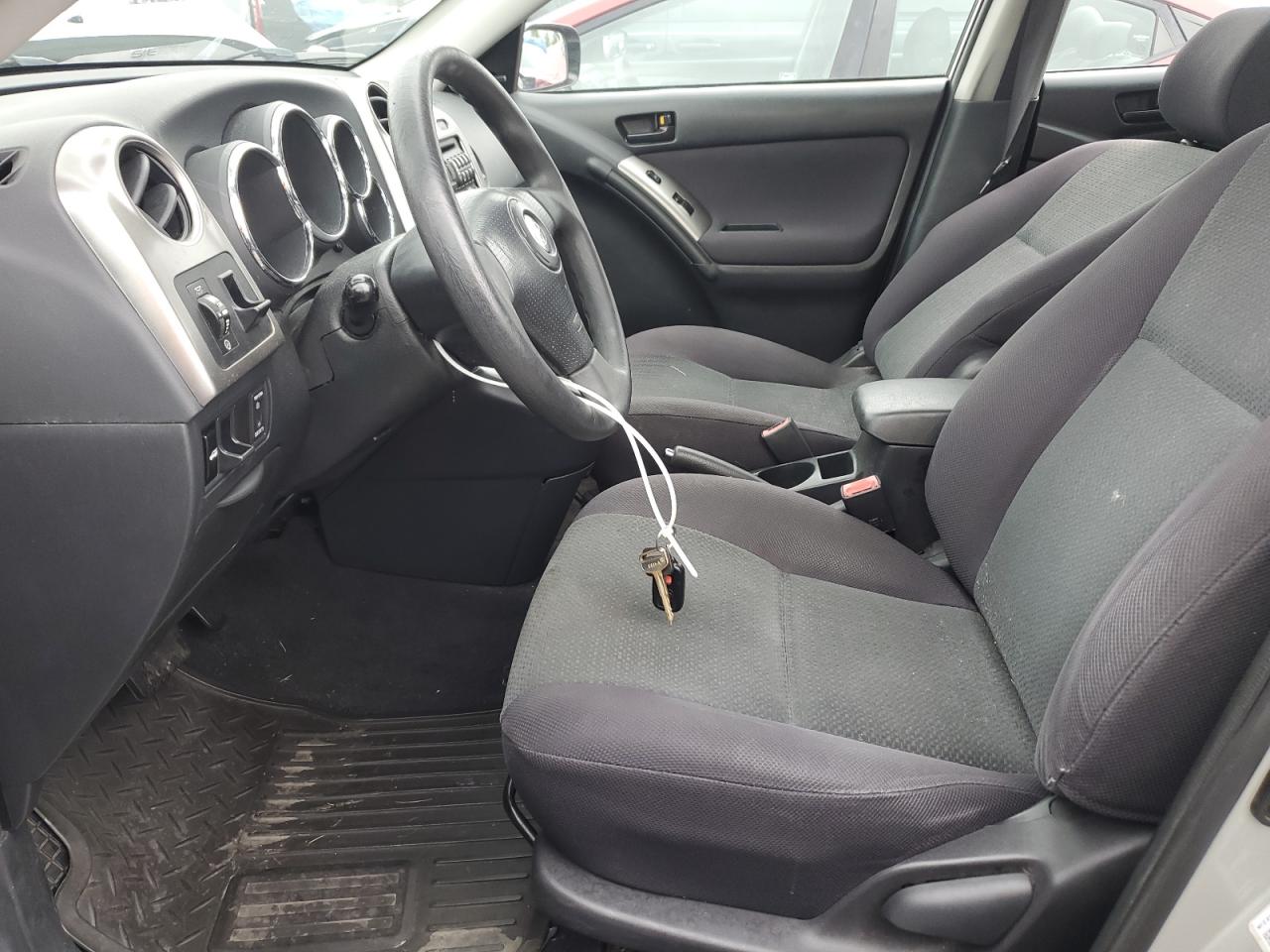 2003 Toyota Corolla Matrix Xr VIN: 2T1KR32E03C103258 Lot: 62735625