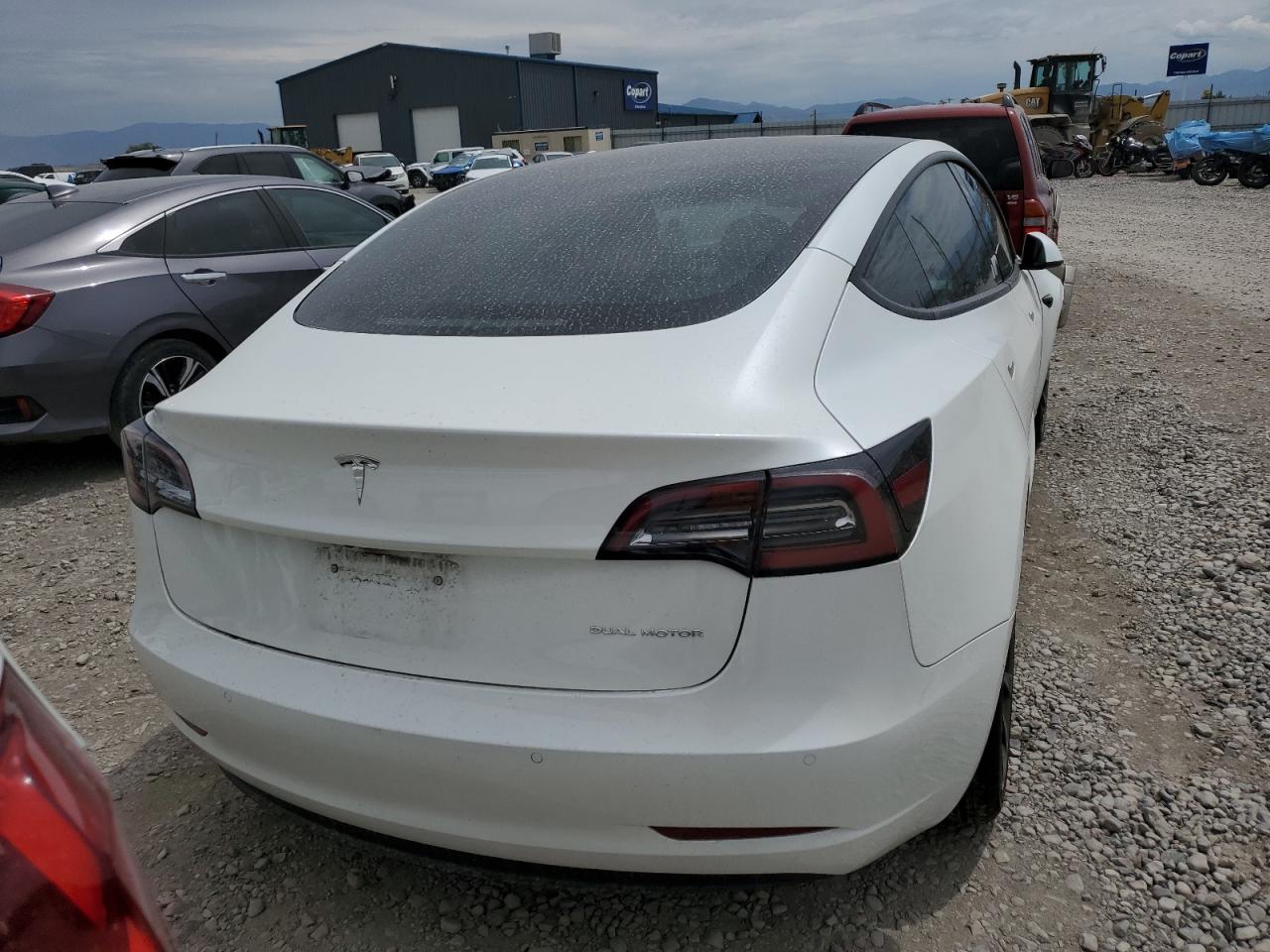 2022 Tesla Model 3 VIN: 5YJ3E1EB2NF180895 Lot: 63252055