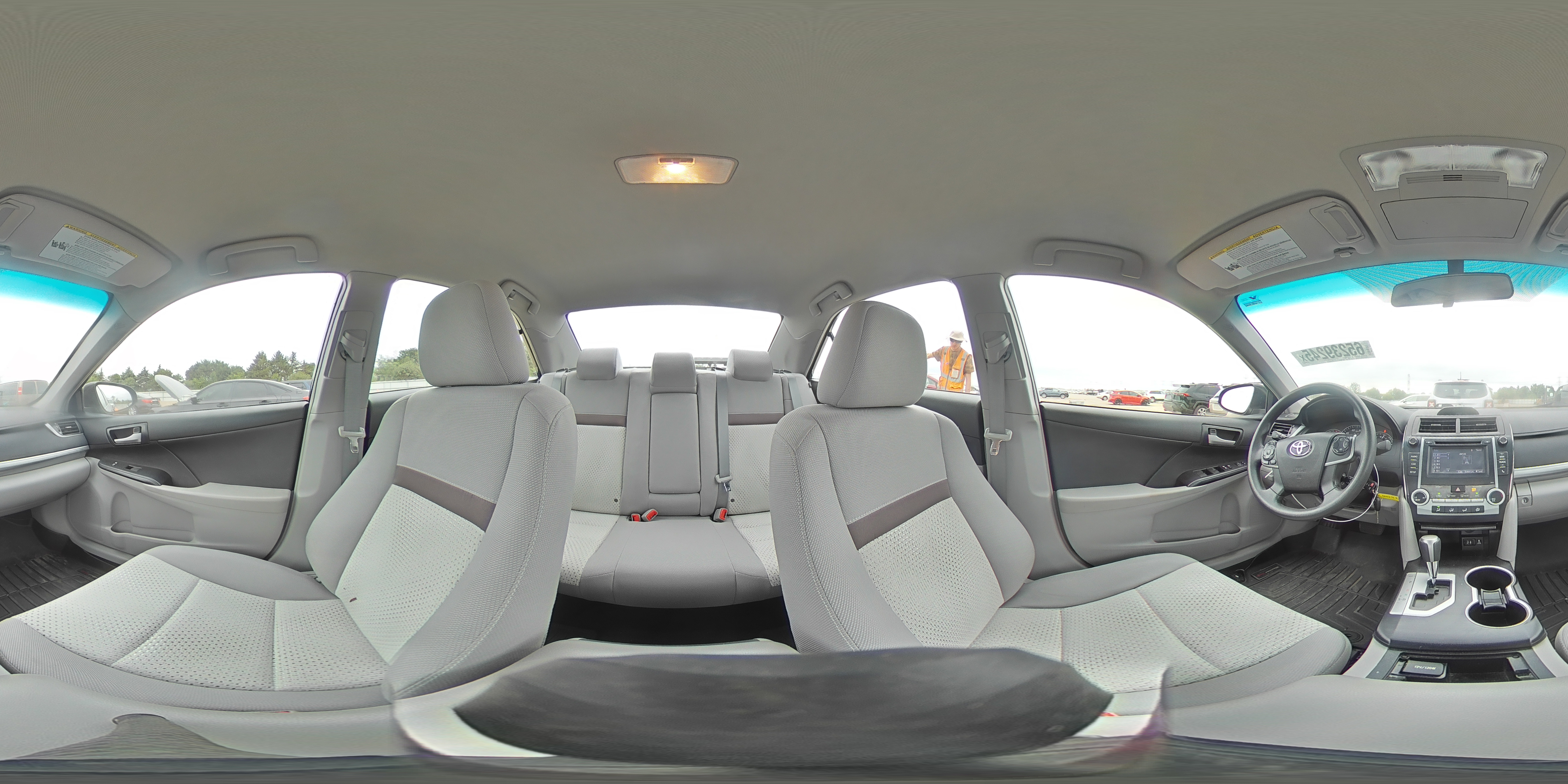 2014 Toyota Camry L VIN: 4T4BF1FKXER398681 Lot: 65239245