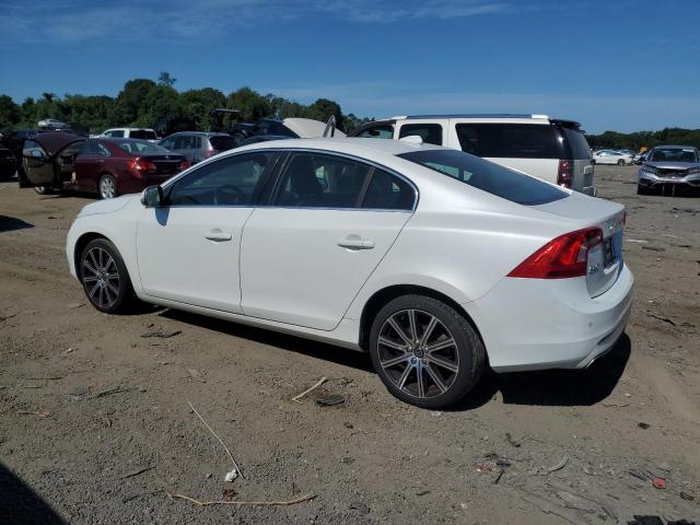  VOLVO S60 2016 White
