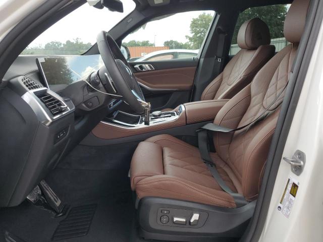  BMW X5 2025 Белы