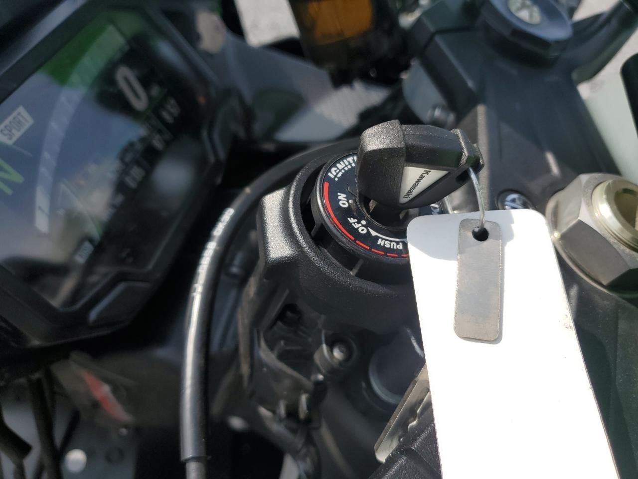 jkbzxvm10ma000380 JKBZXVM10MA000380 2021 Kawasaki Zx1002 M
