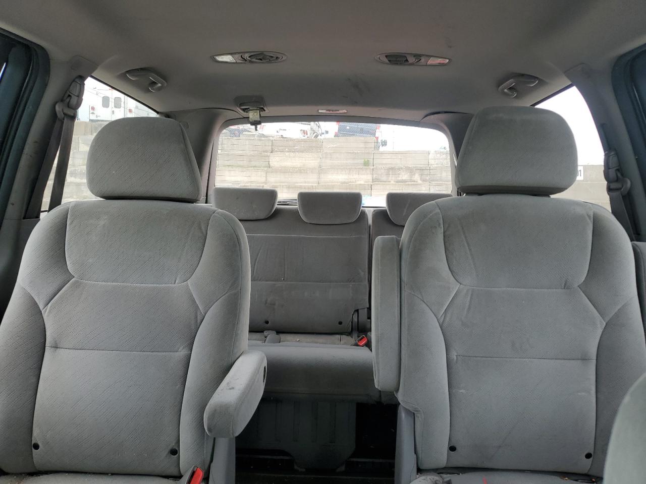 2009 Honda Odyssey Lx VIN: 5FNRL38259B003156 Lot: 64237355