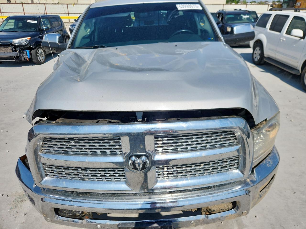 2018 Ram 2500 Laramie VIN: 3C6UR5FL3JG216631 Lot: 63998675