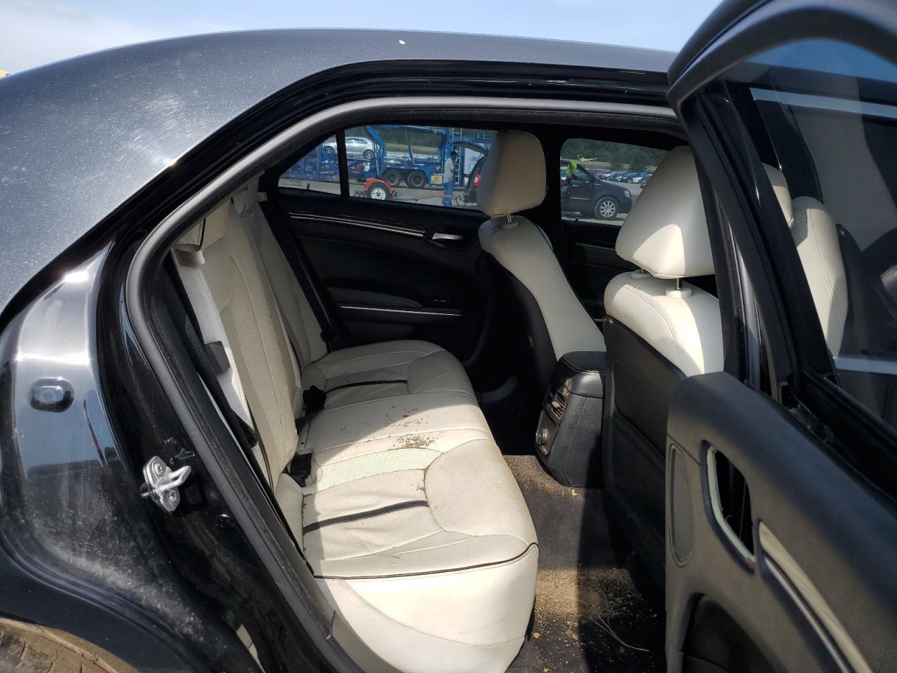 2014 Chrysler 300 VIN: 2C3CCARG3EH355813 Lot: 66187685