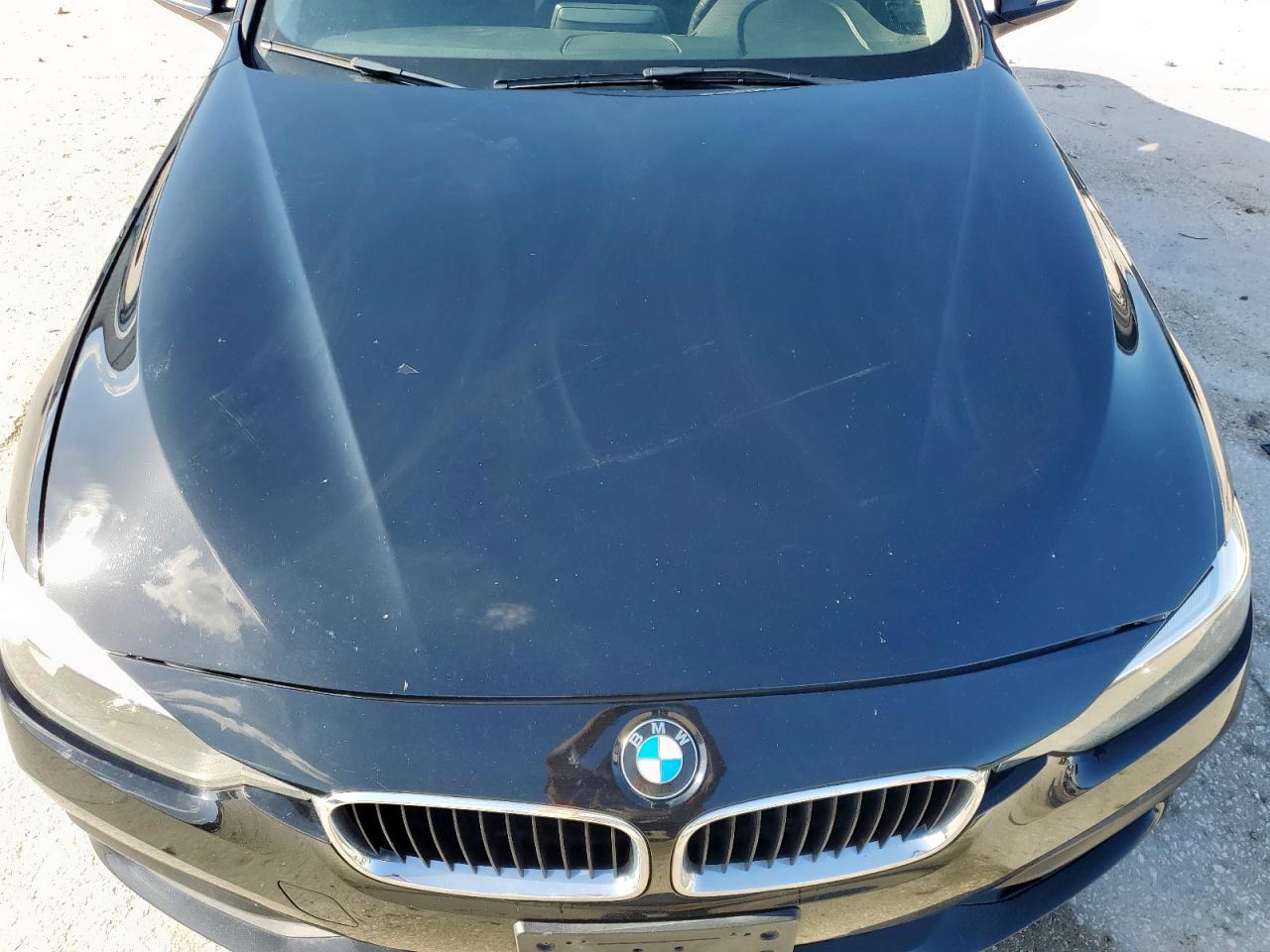 2017 BMW 320 I VIN: WBA8E1G55HNU13135 Lot: 66021785