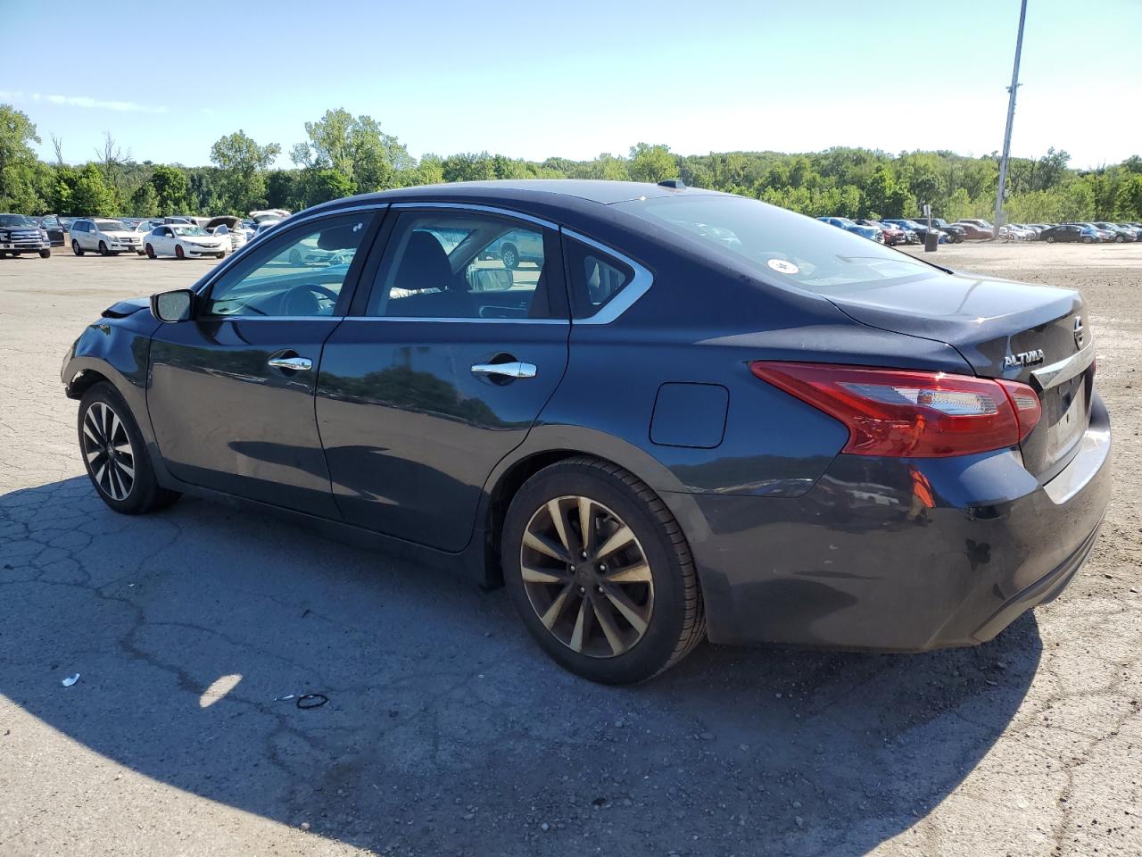 1n4al3ap2jc222666 1N4AL3AP2JC222666 2018 Nissan Altima 2.5