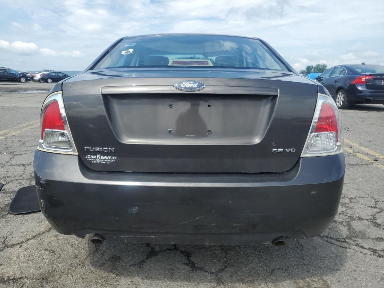 2006 Ford Fusion Se VIN: 3FAFP07106R129777 Lot: 62745905