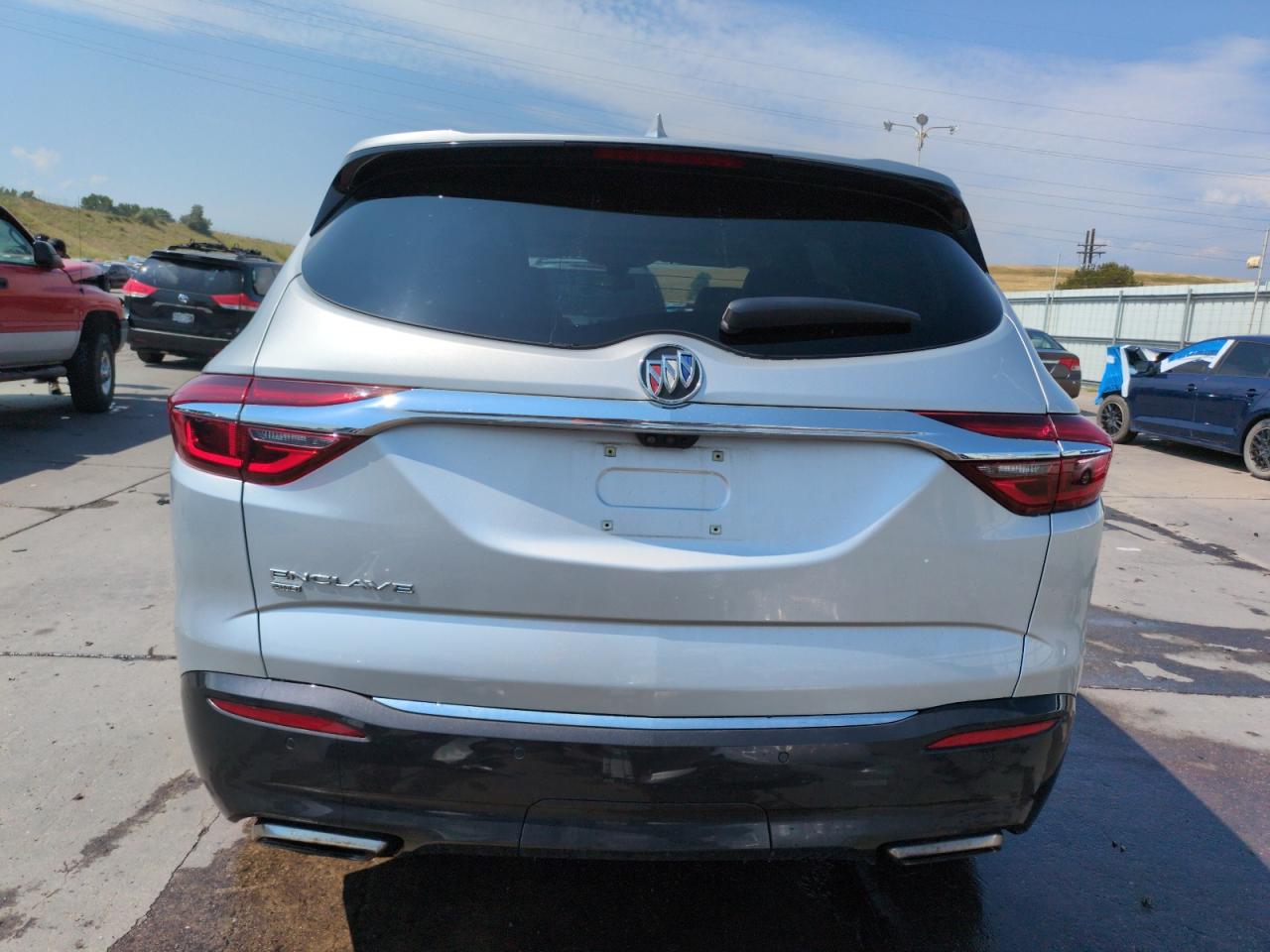 2021 Buick Enclave Essence VIN: 5GAEVAKW4MJ245609 Lot: 65398135