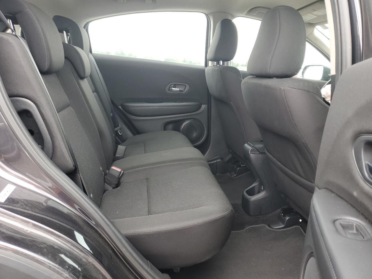 2018 Honda Hr-V Lx VIN: 3CZRU6H30JM729976 Lot: 64390655