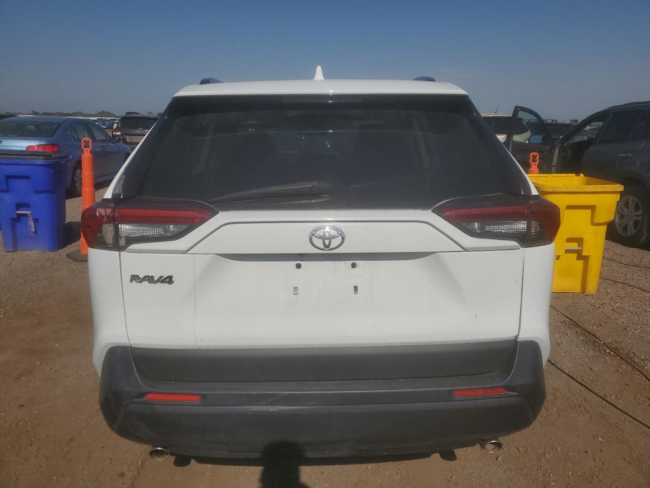 2020 Toyota Rav4 Le VIN: JTMF1RFV0LD061652 Lot: 65595695