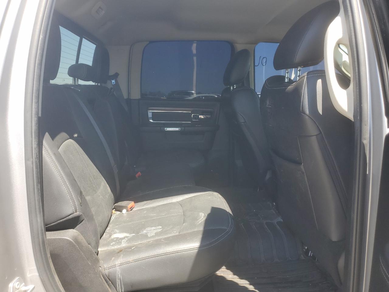 2019 Ram 1500 Classic Laramie VIN: 1C6RR7NM9KS729923 Lot: 65080515