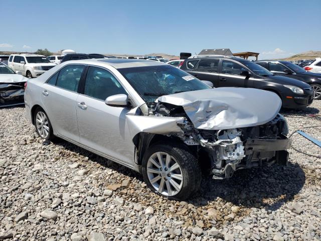  TOYOTA CAMRY 2013 Сріблястий
