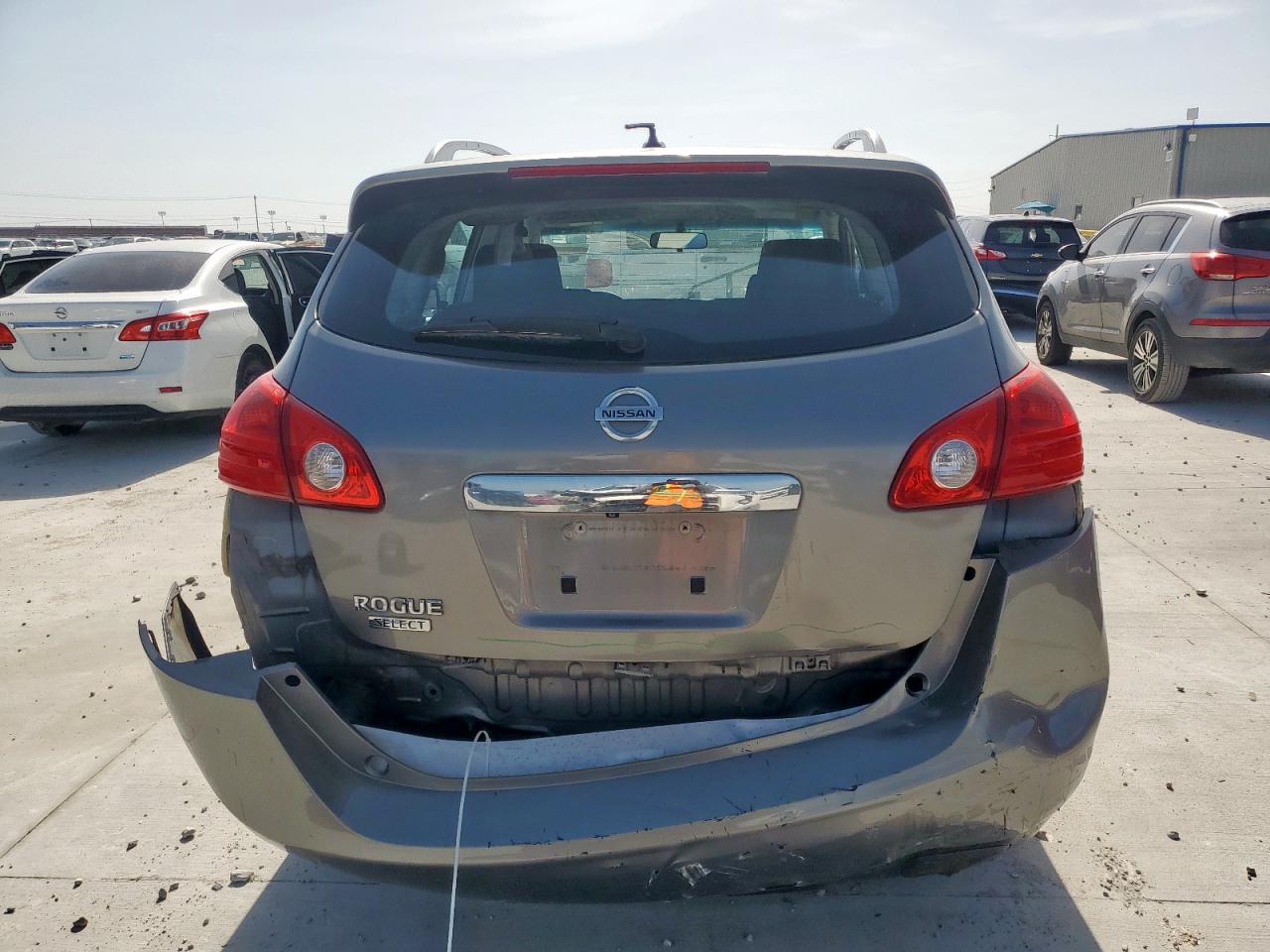 2015 Nissan Rogue Select S VIN: JN8AS5MT0FW668486 Lot: 65141575