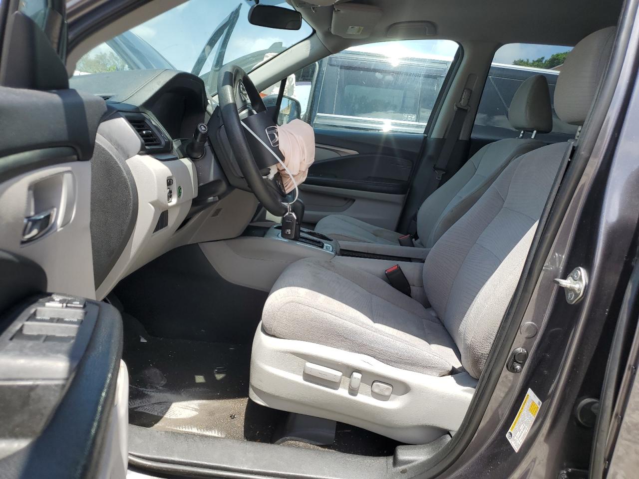 2018 Honda Pilot Ex VIN: 5FNYF5H3XJB033104 Lot: 64480255
