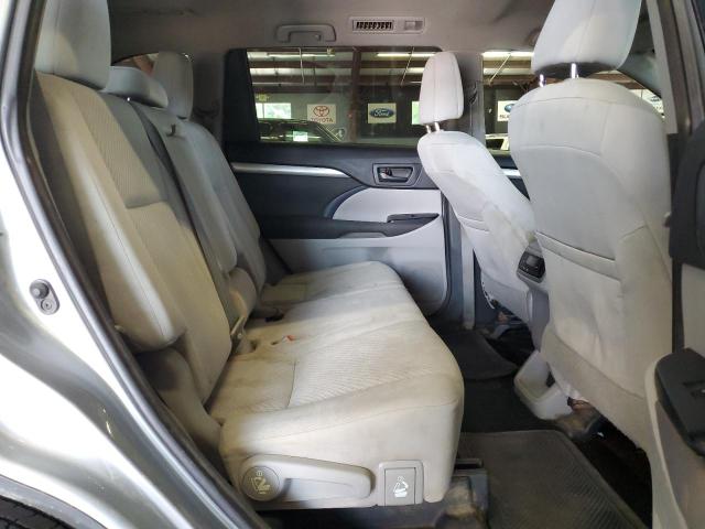 2016 TOYOTA HIGHLANDER LE  