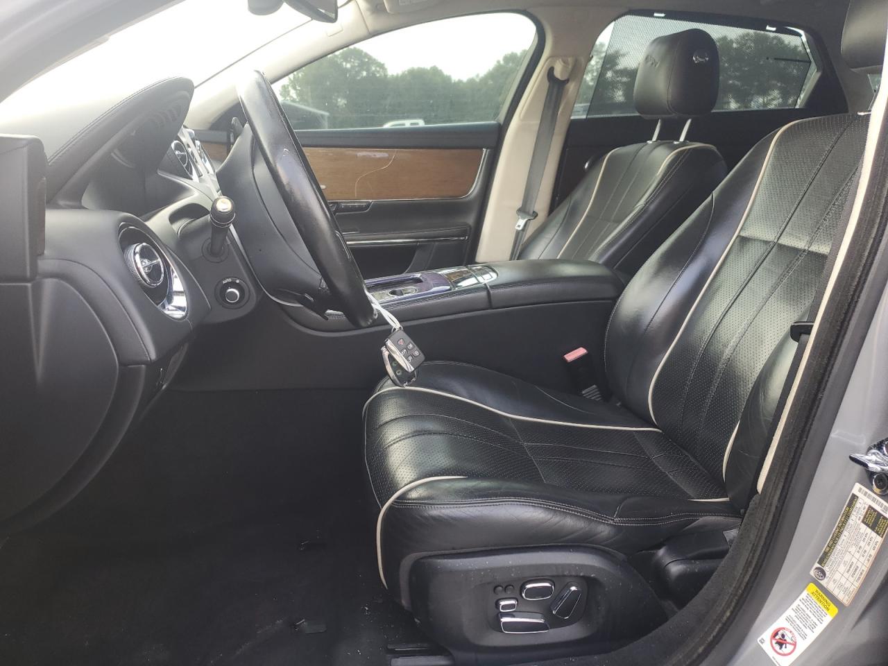 2012 Jaguar Xjl Supercharged VIN: SAJWA2GEXCMV22332 Lot: 65096925