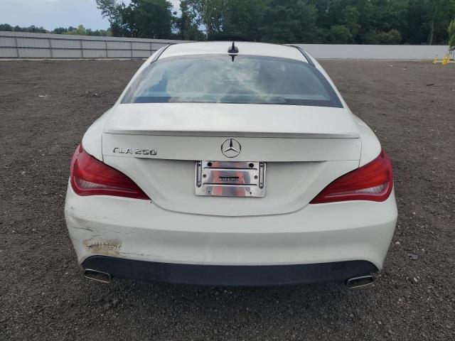  MERCEDES-BENZ CLA-CLASS 2015 Biały