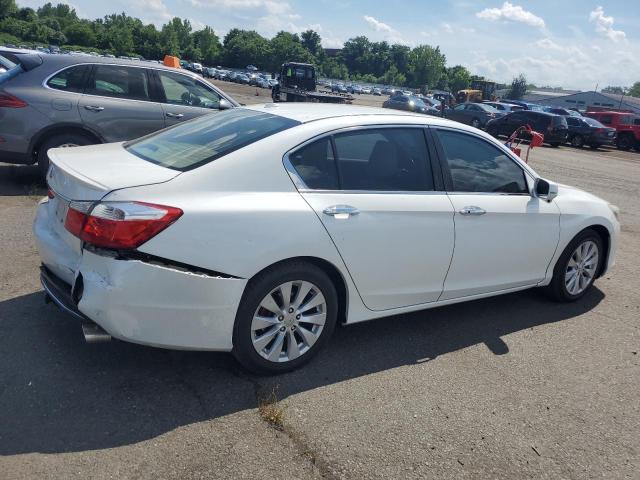 Sedans HONDA ACCORD 2015 White