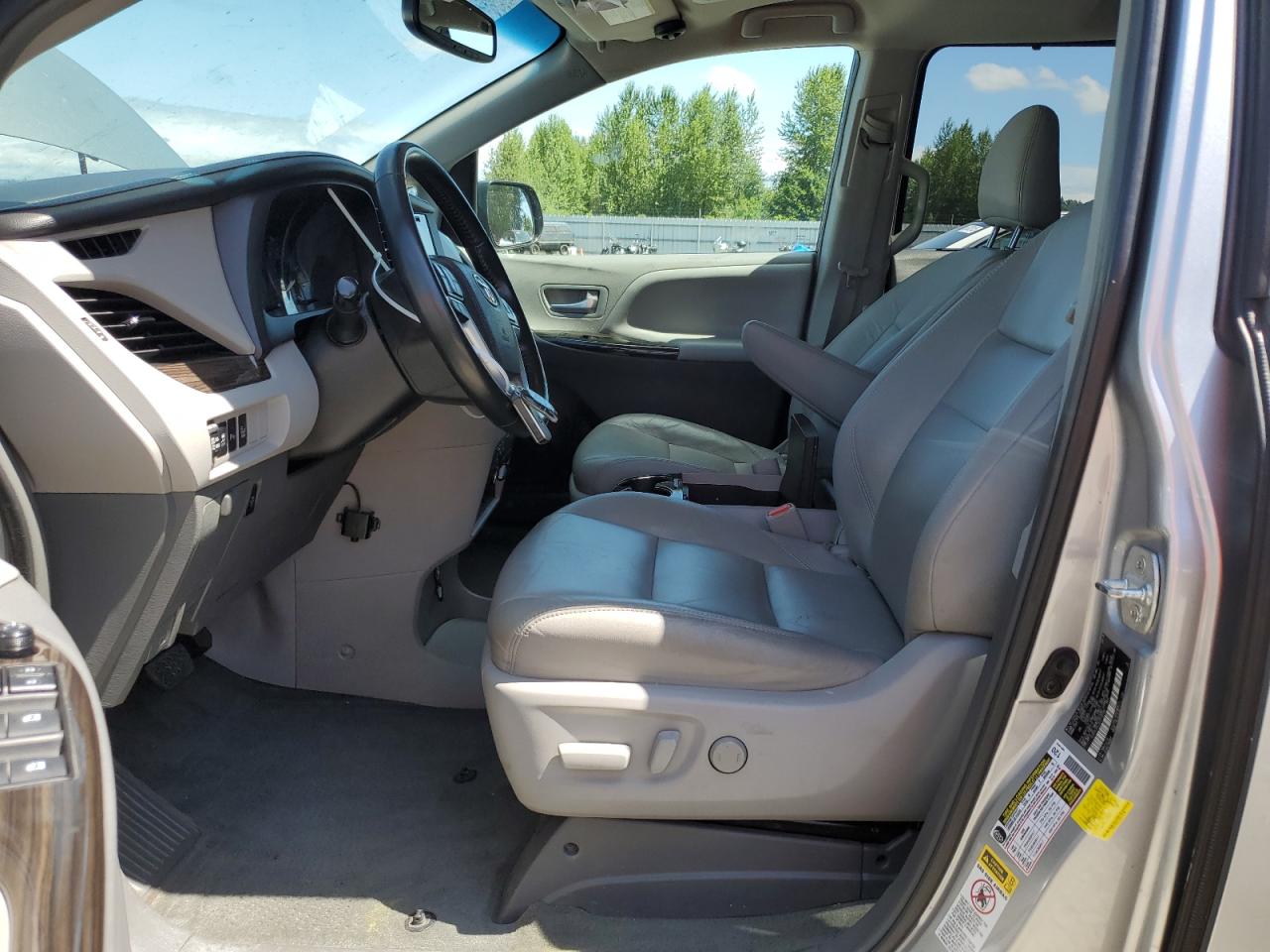 2016 Toyota Sienna Xle VIN: 5TDYK3DC3GS713730 Lot: 63879015