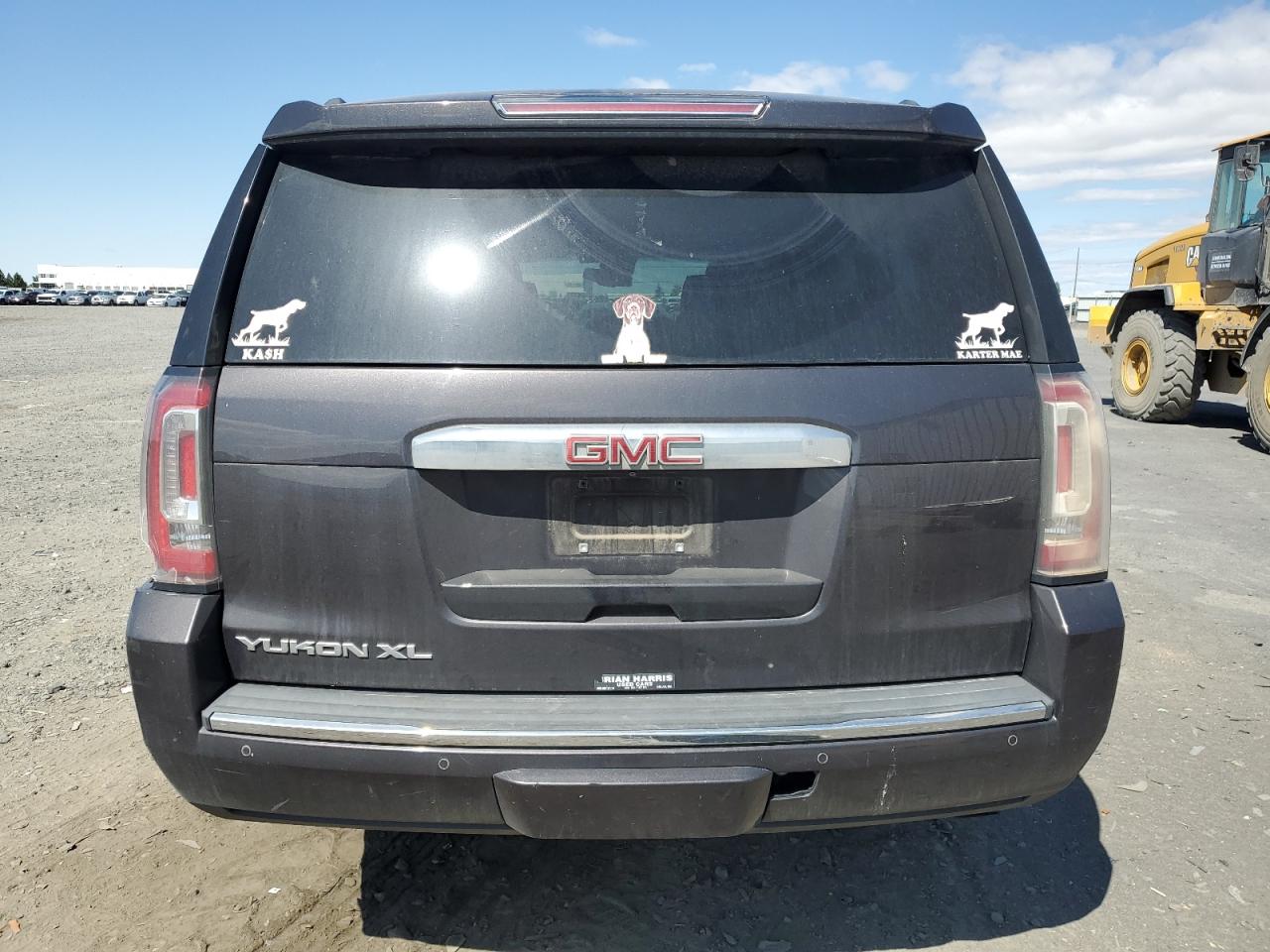 2015 GMC Yukon Xl Denali VIN: 1GKS2JKJ3FR290998 Lot: 63704875