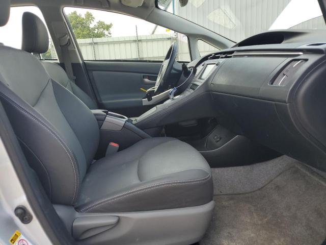  TOYOTA PRIUS 2015 Silver