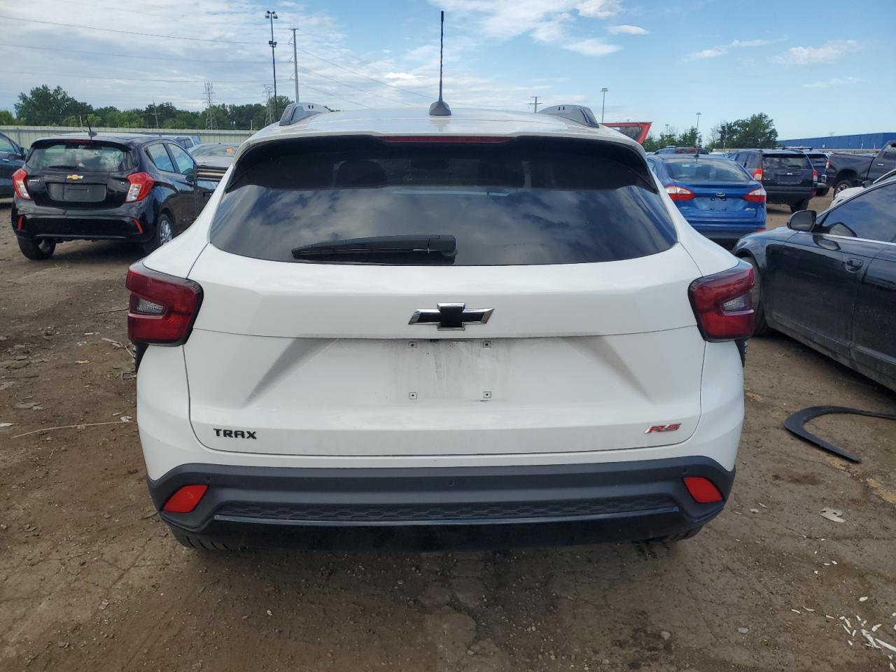 2024 Chevrolet Trax 2Rs VIN: KL77LJE23RC154863 Lot: 62772595