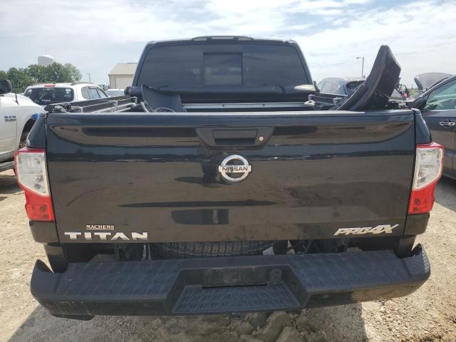  NISSAN TITAN 2017 Черный