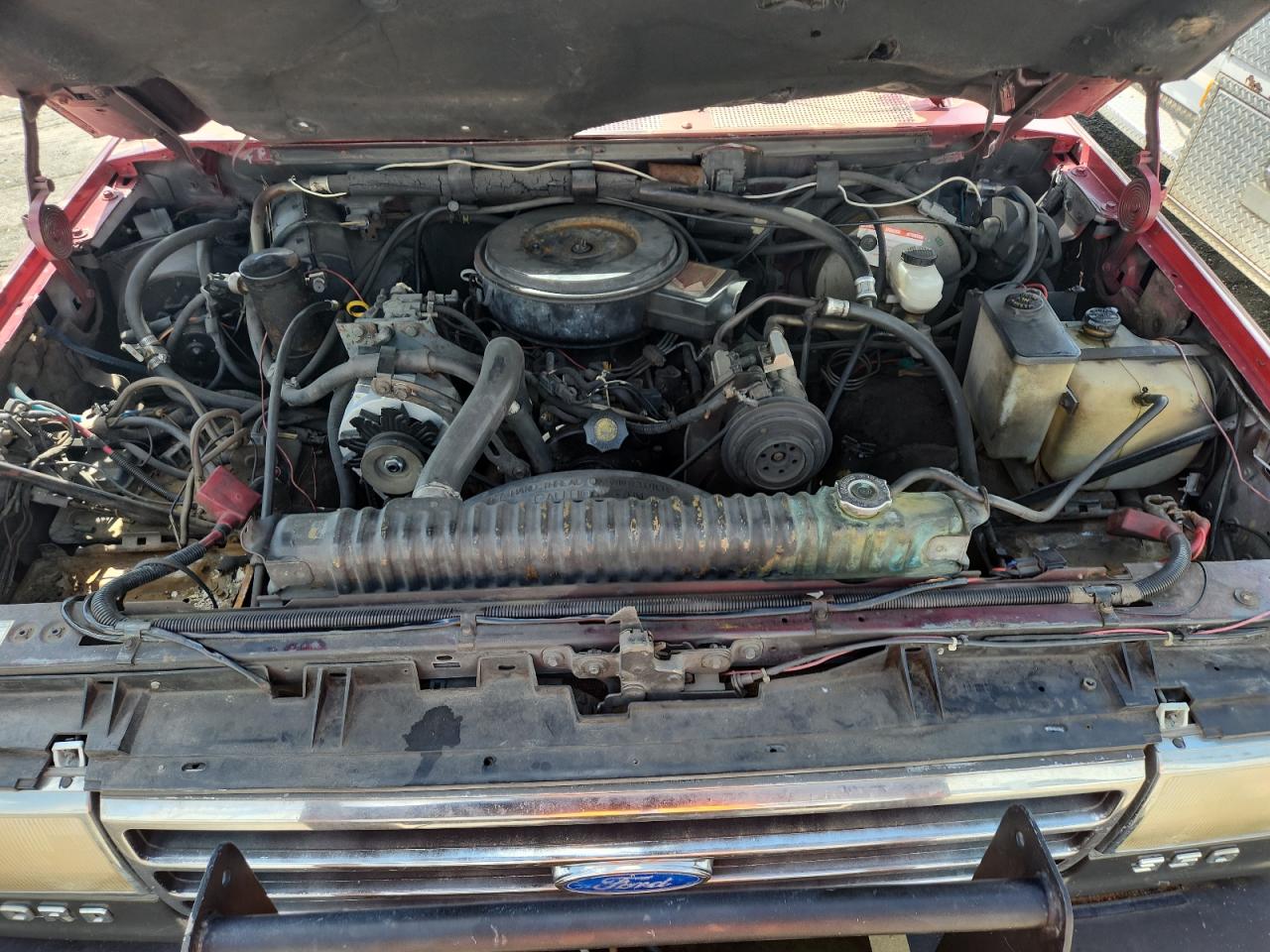 1989 Ford F350 VIN: 1FTJF35MXKN820720 Lot: 63302865