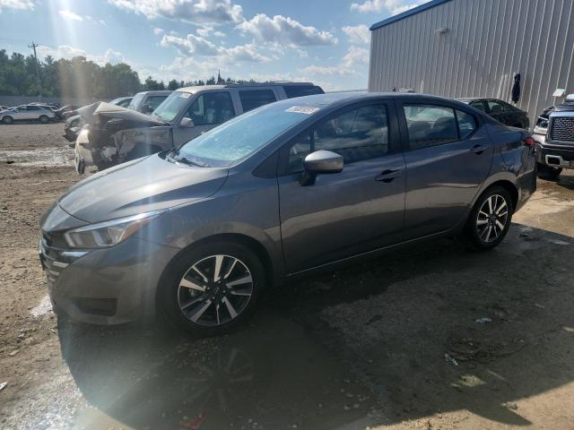  NISSAN VERSA 2023 Gray