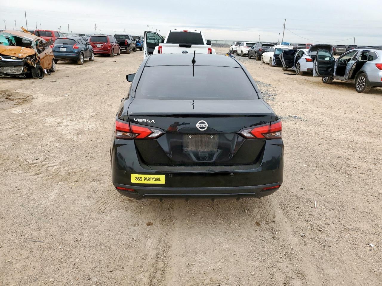 2021 Nissan Versa S VIN: 3N1CN8DV1ML881841 Lot: 62170835