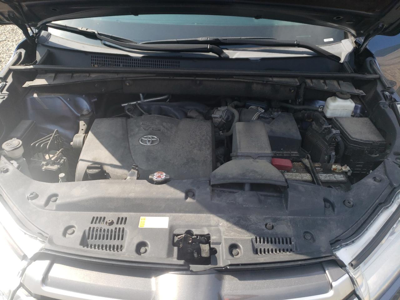 2019 Toyota Highlander Le VIN: 5TDBZRFH0KS722102 Lot: 66678935